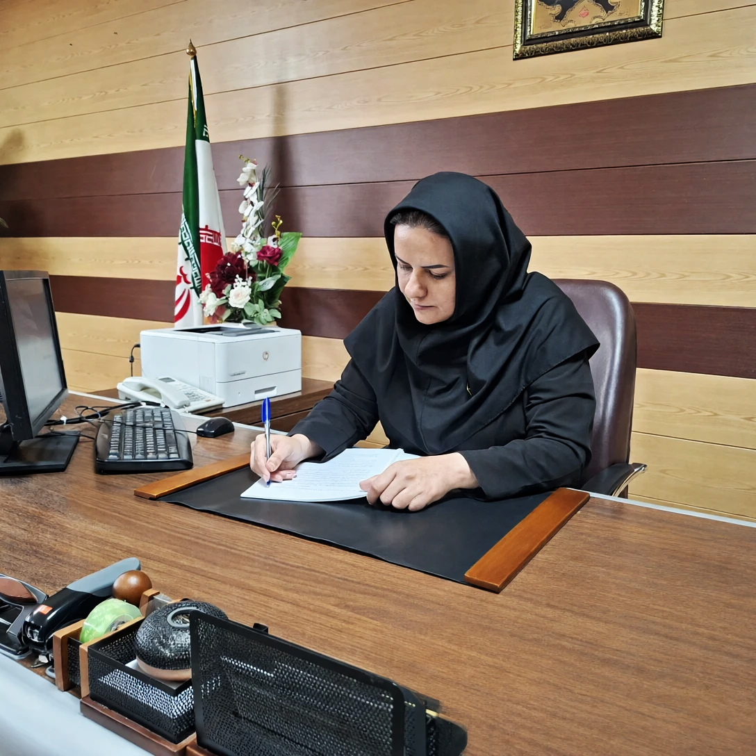 تبریک رئیس مؤسسه آموزش عالی هاتف